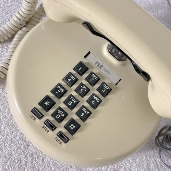 Vintage 70s Northern Telecom Ivory Round Push Button Phone Telephone - Picture 3 of 16